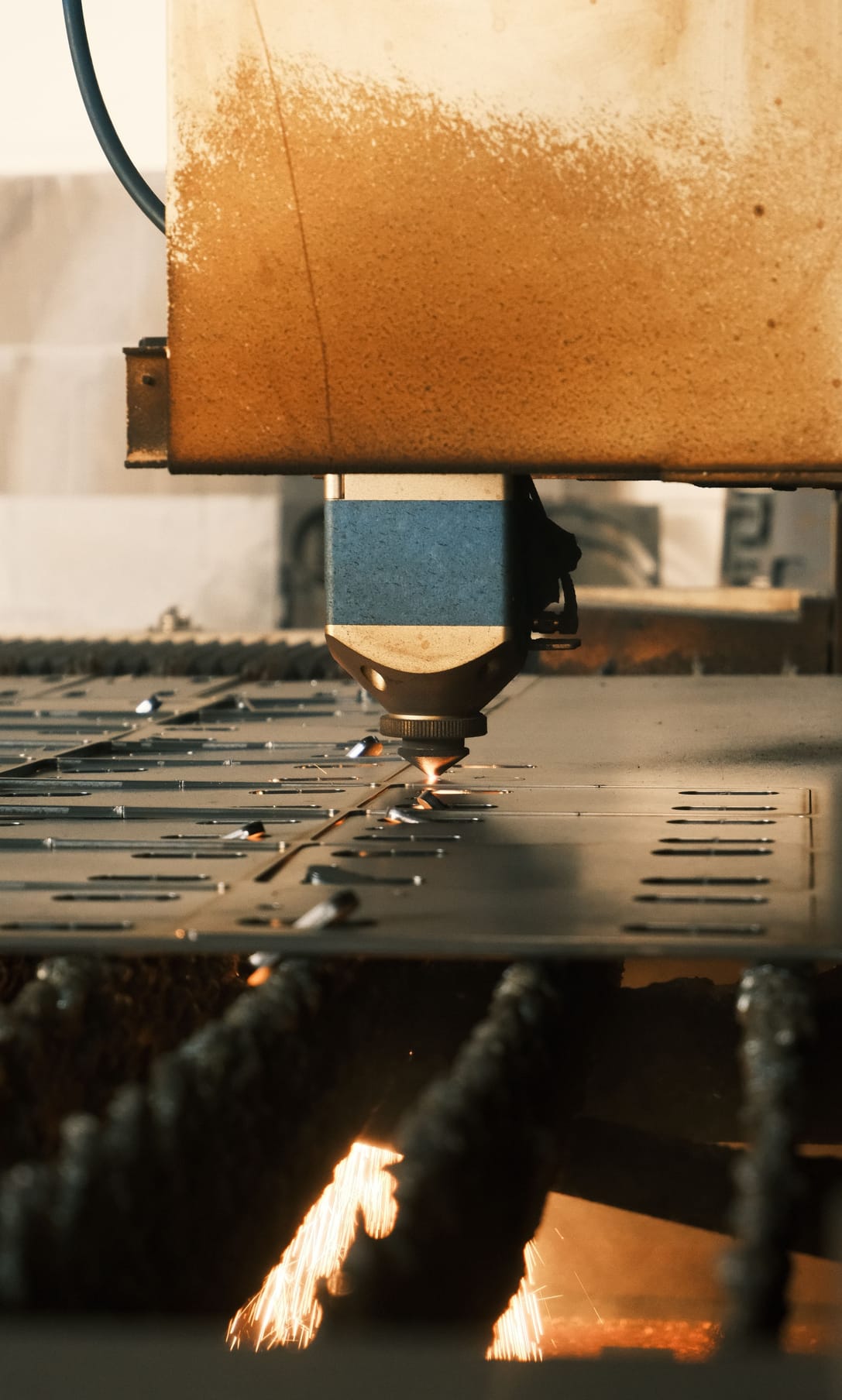 Laser-cutting process, category imagery from the ACP catalogue